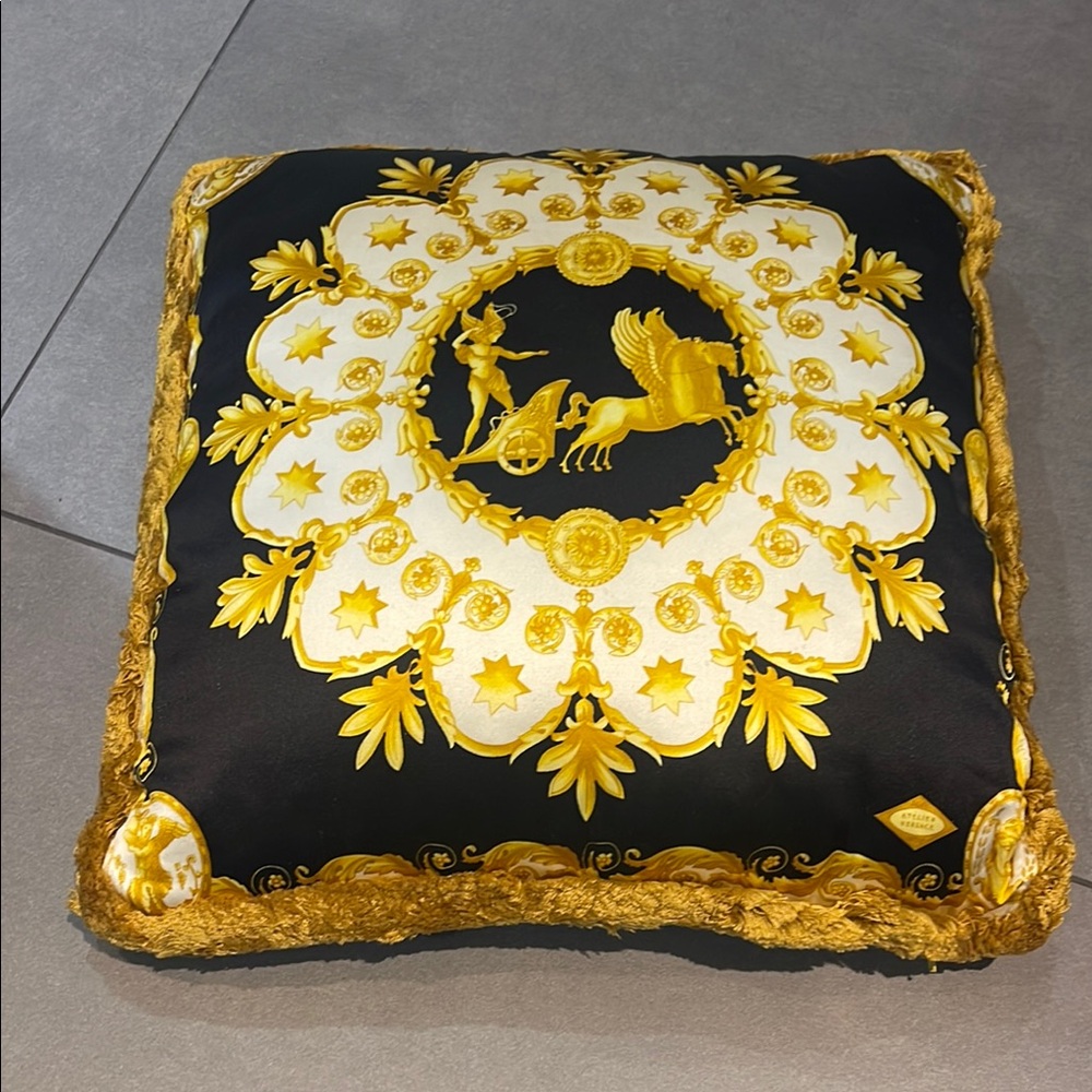 Versace Home Vintage Standard Pillow